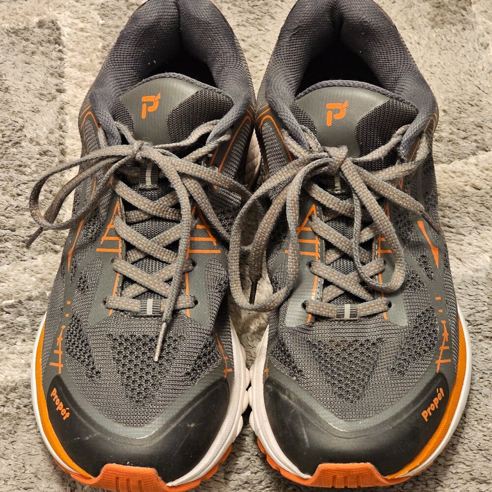 Propet Men's size 10.5 Triple E